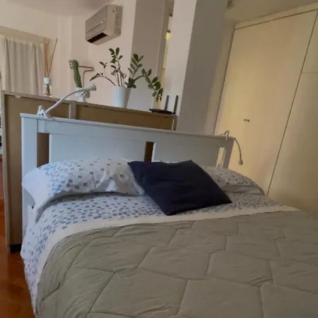 Daire Trastevere Lenci House *